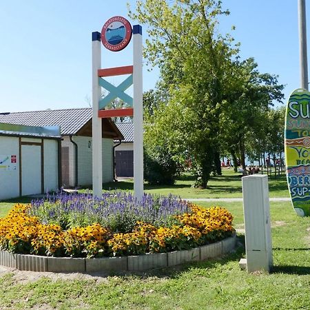 Familia Camping Balaton Hotel Balatonoszod Ngoại thất bức ảnh